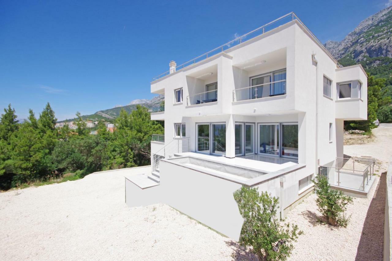 Villa Inis Макарска Екстериор снимка