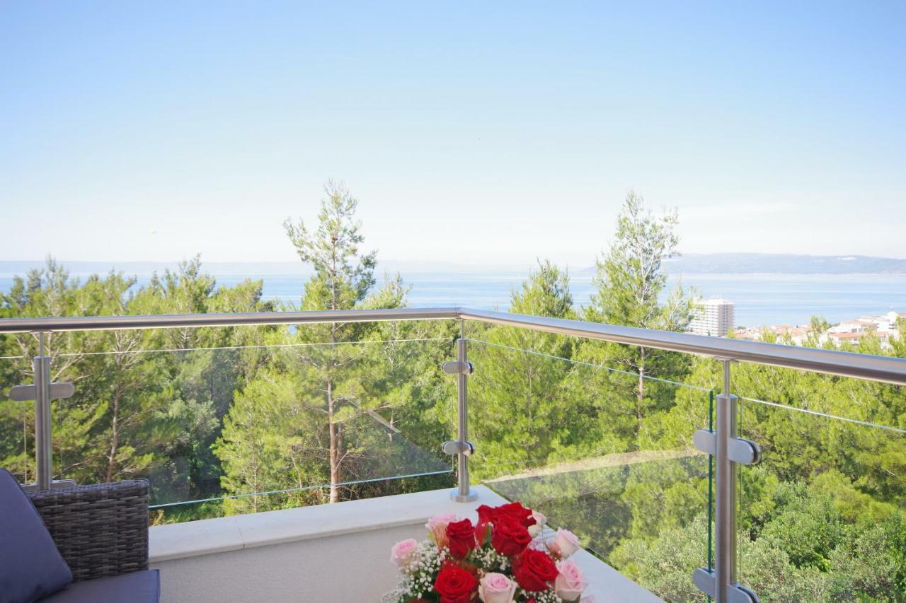 Villa Inis Макарска Екстериор снимка