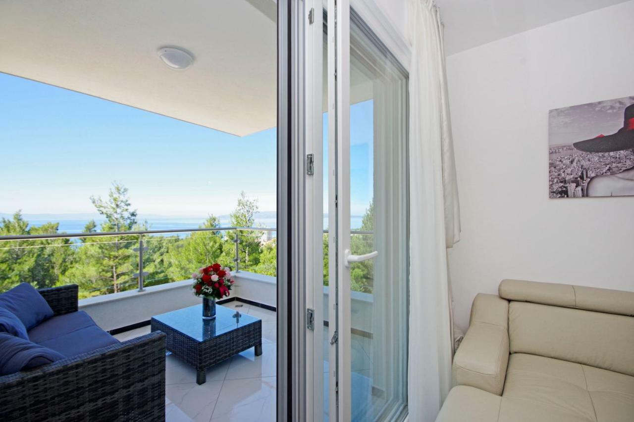 Villa Inis Макарска Екстериор снимка